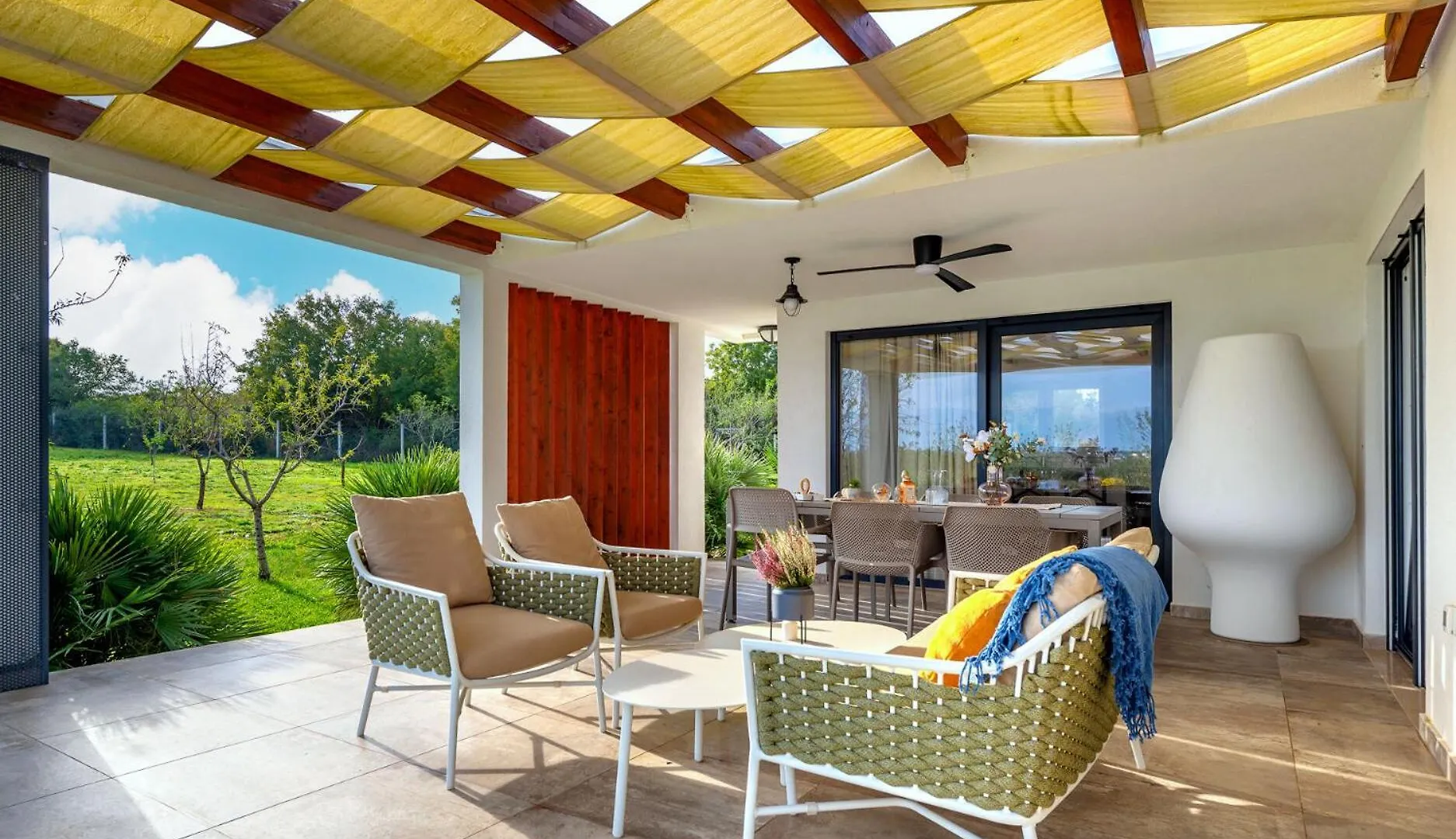 Villa Royal Green Four Nin