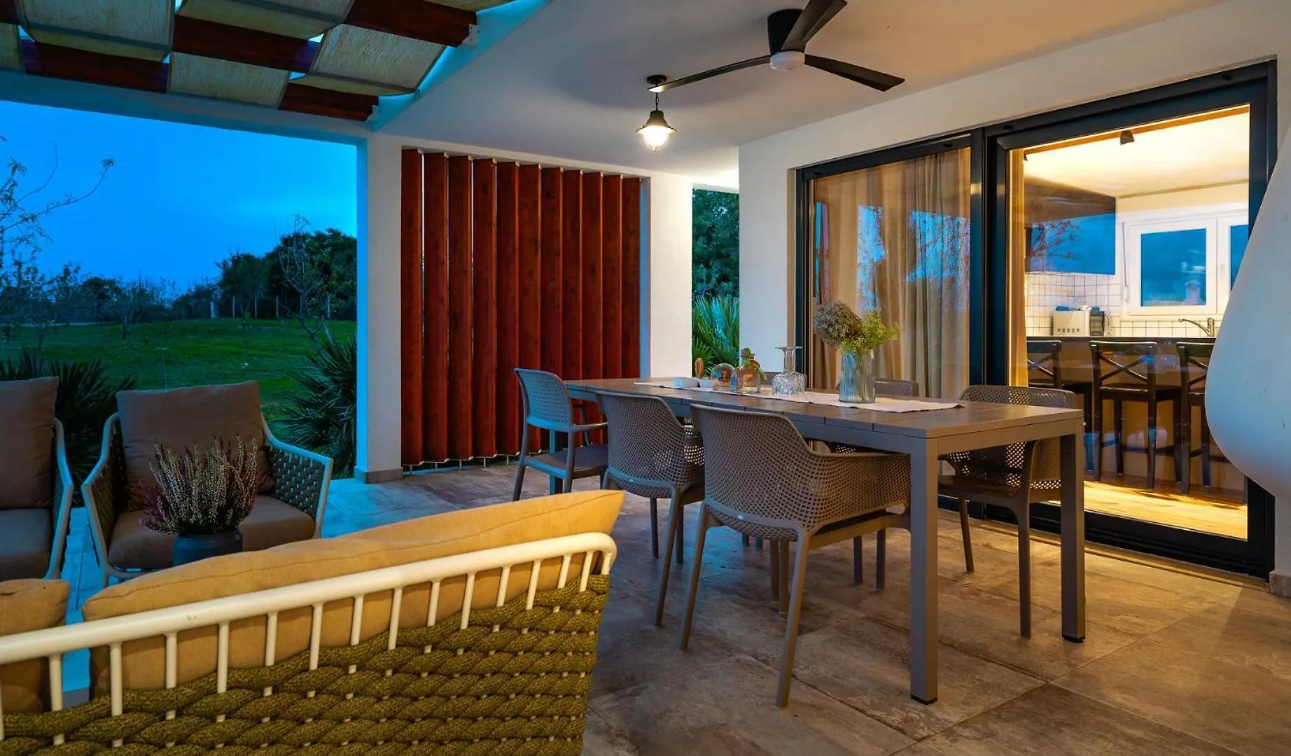 Villa Royal Green Four Nin
